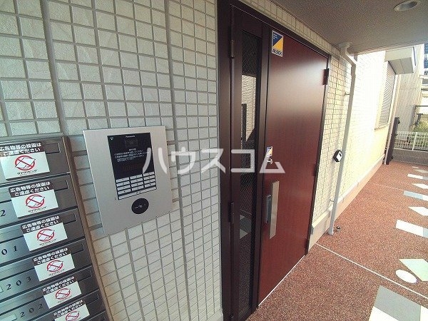 21/29 エントランス