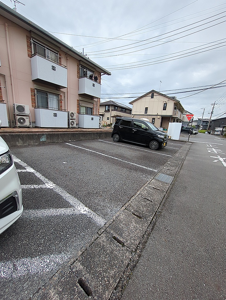 17/22 駐車場