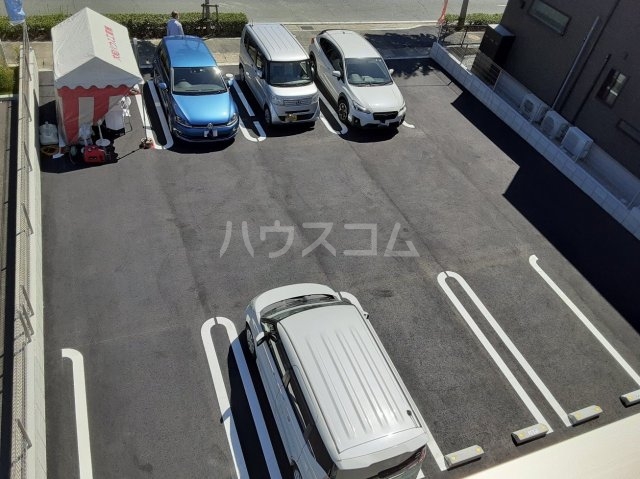 3/4 駐車場