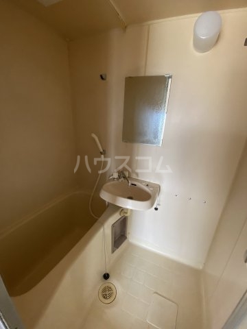 14/30 浴室