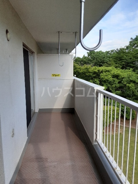 21/30 バルコニー