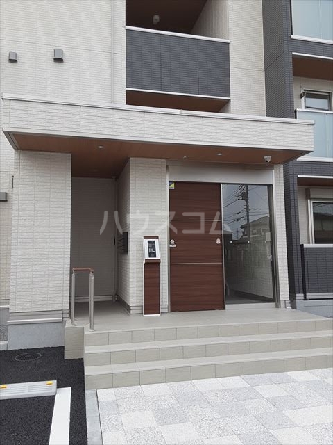 2/10 エントランス