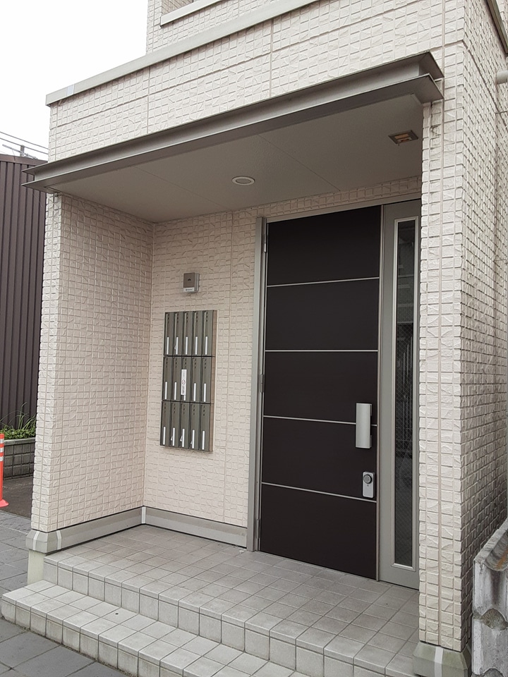 15/25 エントランス