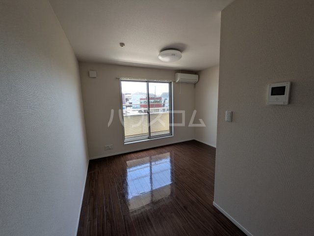 4/22 リビング/ダイニング