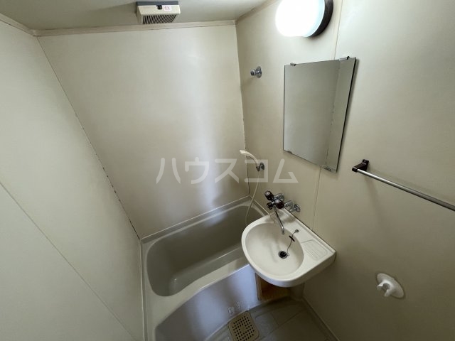 浴室