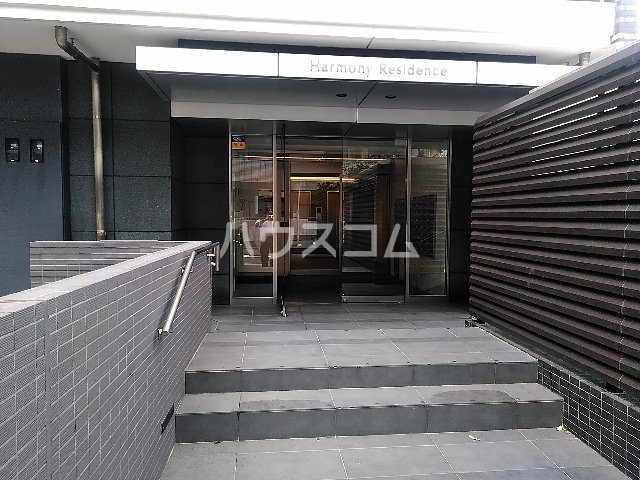 29/30 エントランス