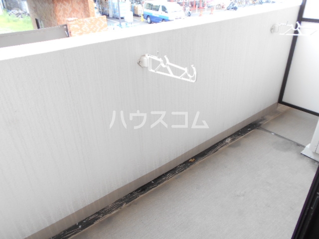 20/28 バルコニー