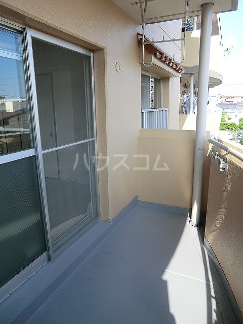 25/30 バルコニー