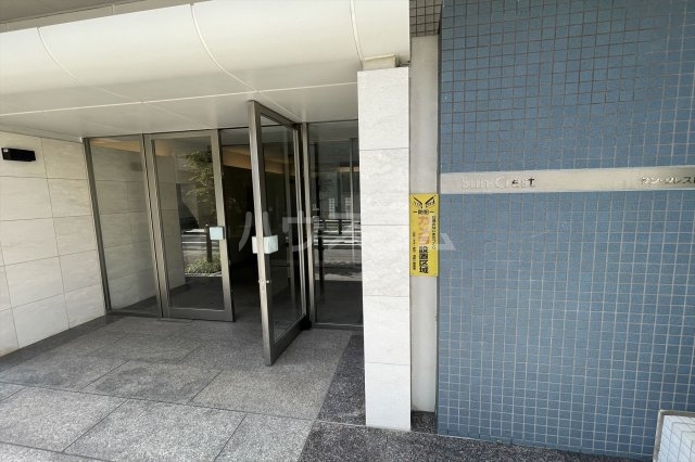 19/21 エントランス