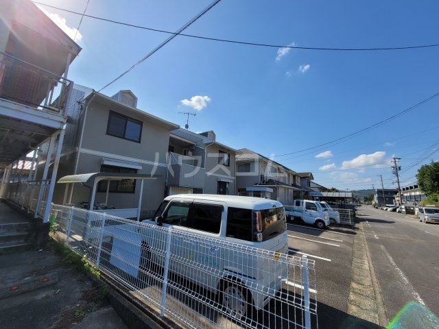 2/30 外観