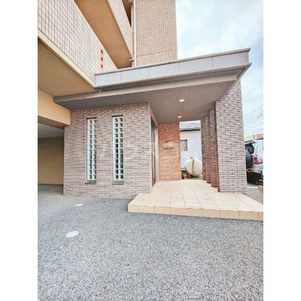 2/10 エントランス