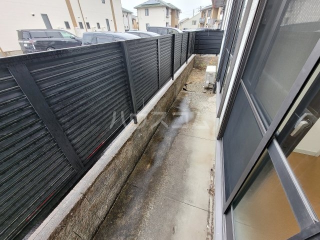 20/30 バルコニー