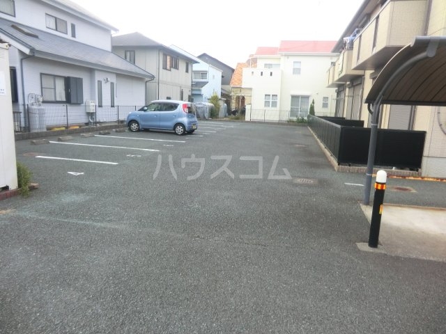 22/22 駐車場
