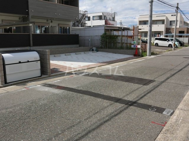 22/30 駐車場