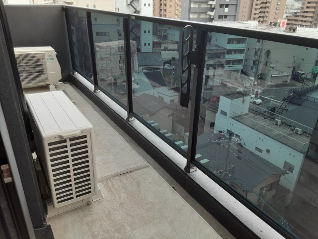 20/30 バルコニー