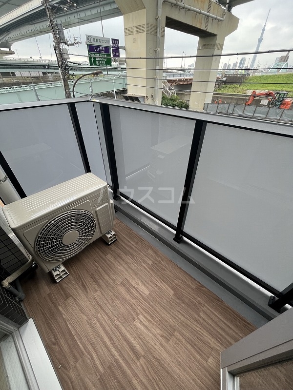 21/30 バルコニー