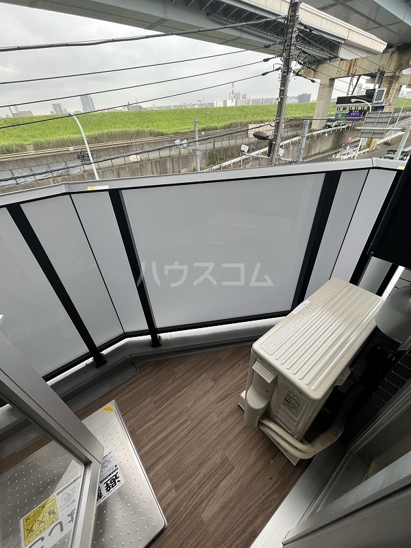 19/30 バルコニー