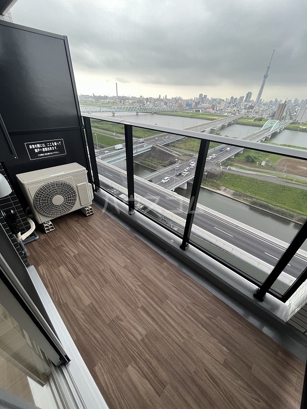 17/30 バルコニー