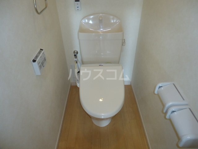 14/30 トイレ
