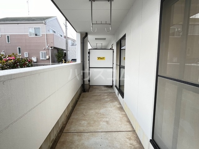 20/30 バルコニー