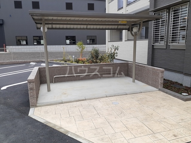 13/20 エントランス