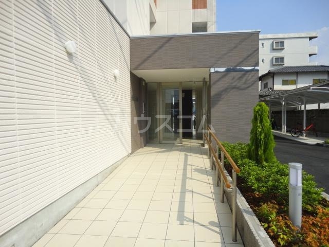 3/6 エントランス