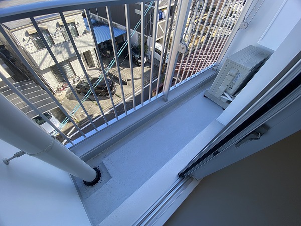 19/30 バルコニー