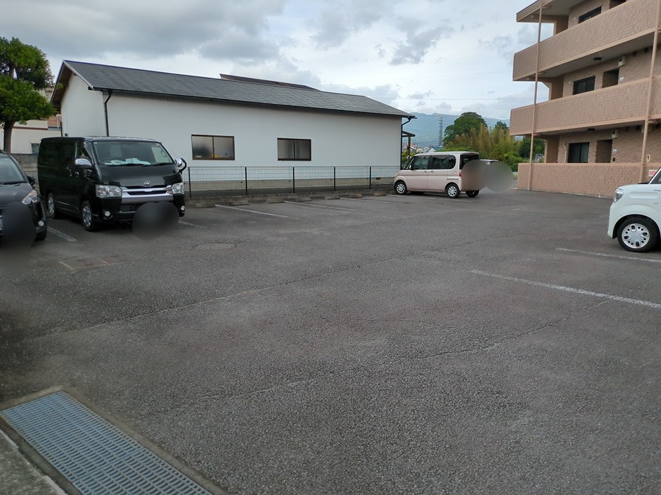 21/23 駐車場