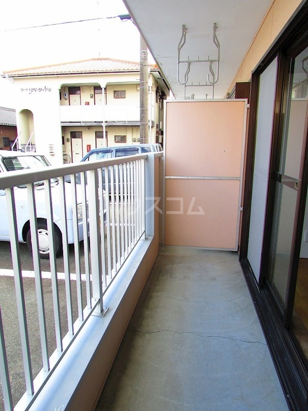 18/30 バルコニー