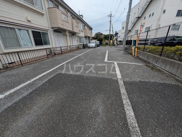 22/23 駐車場
