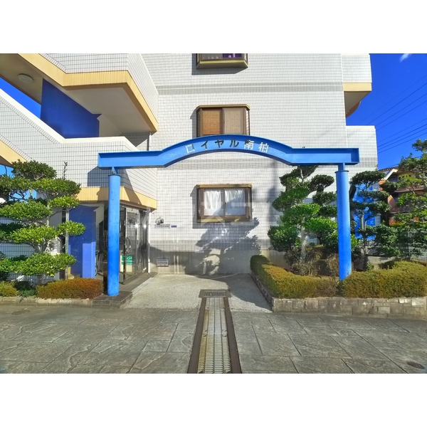 2/3 エントランス