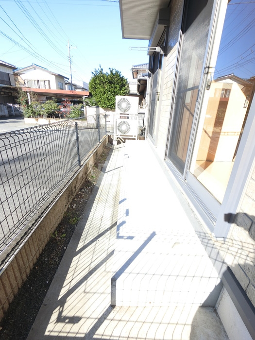 13/21 バルコニー