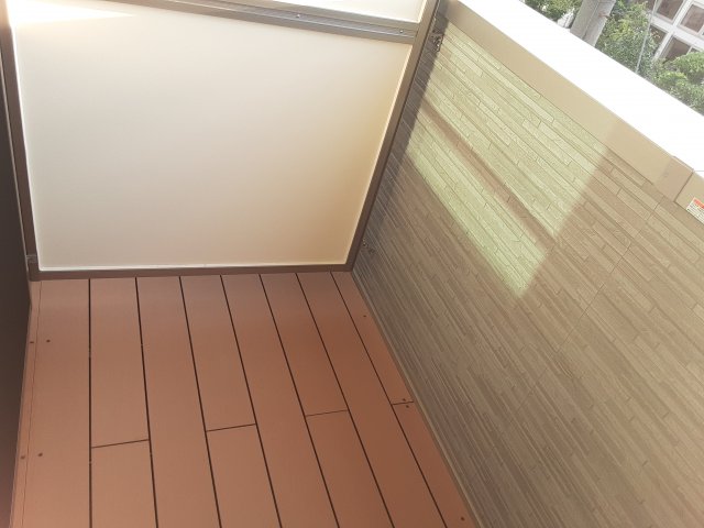 18/30 バルコニー