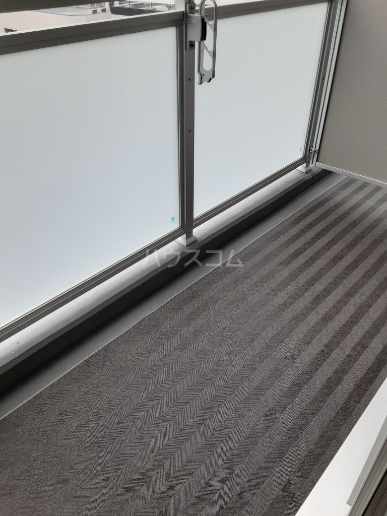 20/30 バルコニー