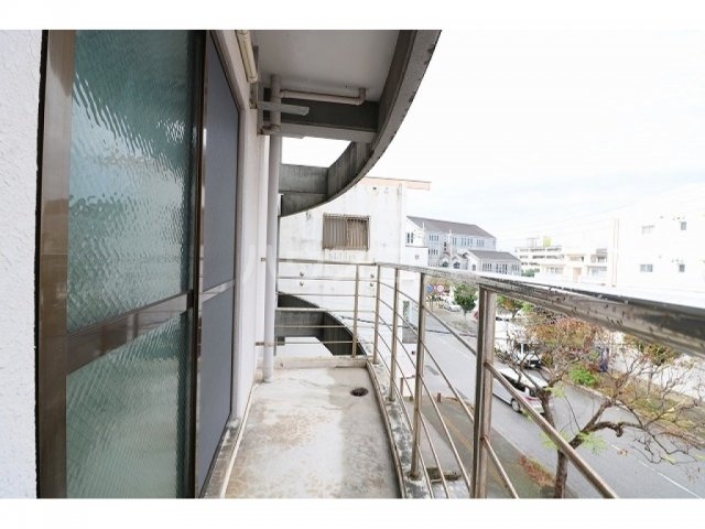 19/24 バルコニー