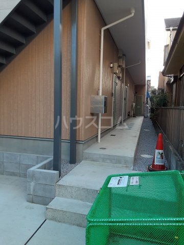 29/30 エントランス