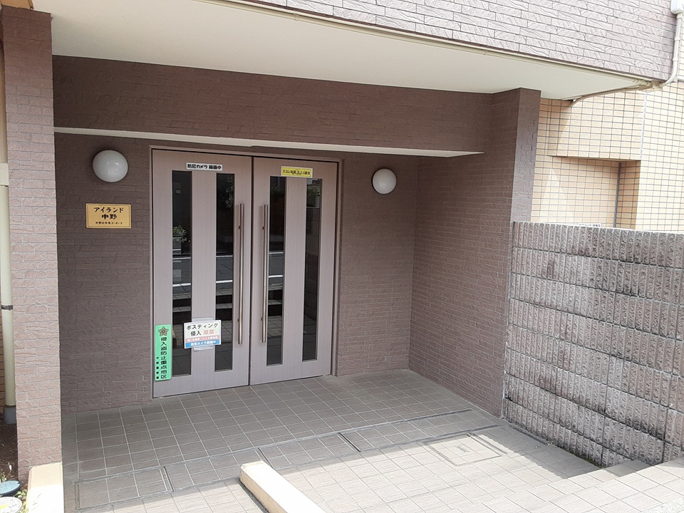 2/6 エントランス