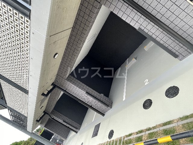 28/30 駐車場