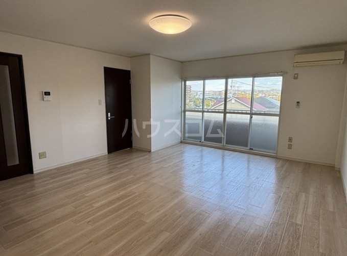 5/23 リビング/ダイニング