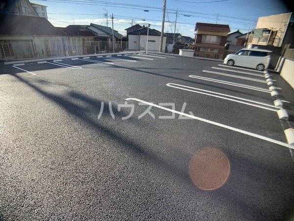 25/30 駐車場