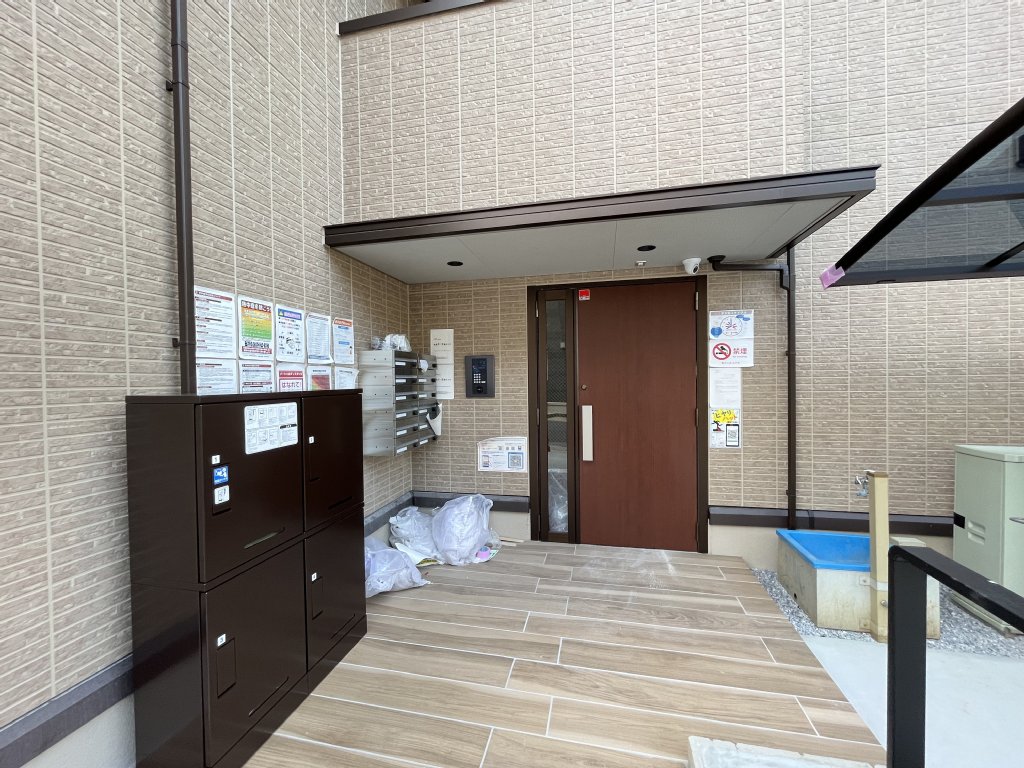 29/30 エントランス