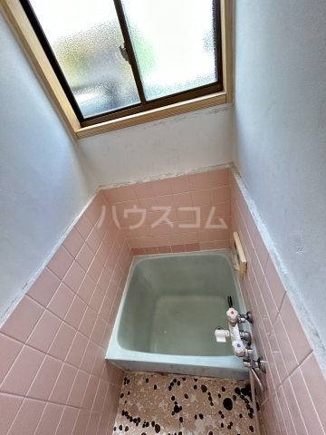 17/30 浴室