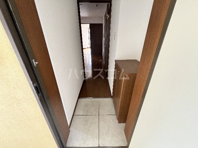 14/30 玄関