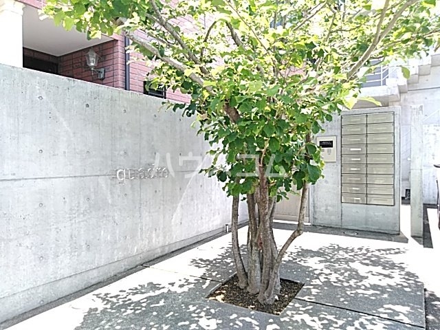 13/20 エントランス