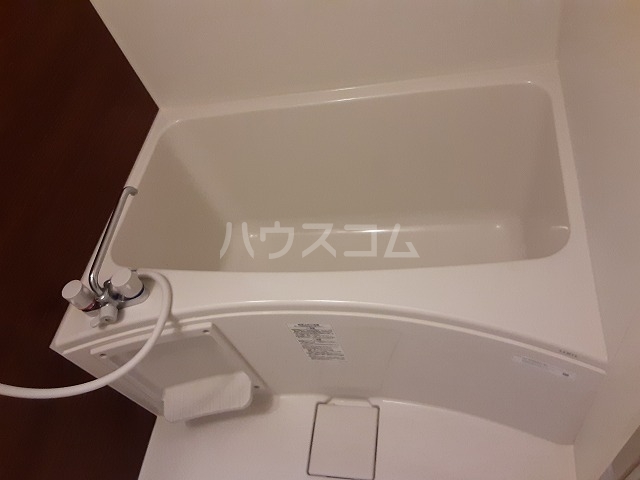 16/30 浴室