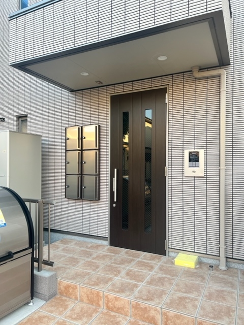 2/5 エントランス