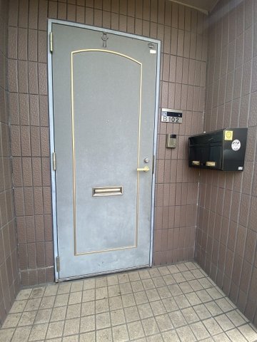 15/30 玄関