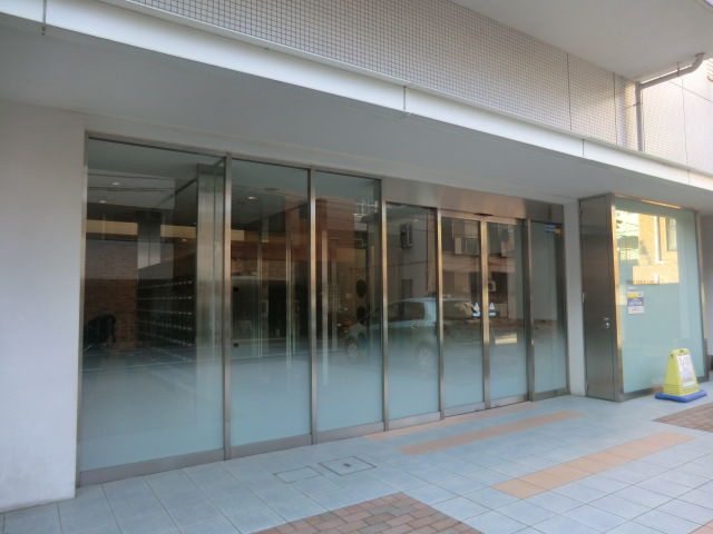 29/30 エントランス