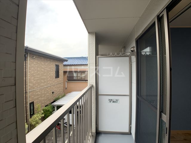 20/30 バルコニー