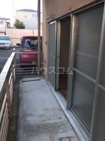 16/25 バルコニー